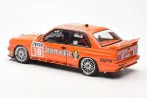 BMW M3 E30 #19 A. Hahne Jägermeister DTM 1992 AUTOart 1:18 89248 Metall – Bild 7 von 8