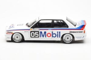 BMW M3 E30 #5 P. Brock Mobil ATCC 1988 AUTOart 1:18 88845 Metall – Bild 4 von 8