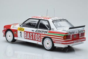 BMW M3 E30 Bastos #1 R. Ravaglia / E. Pirro / E. Van de Poele 24 Hours of Spa 1991 IXO 1:18 18RMC081A Metall – Bild 5 von 6