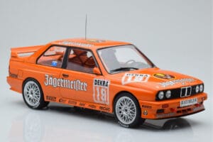 BMW M3 E30 Jagermeister #19 A. Hahne DTM Nurburgring 1992 IXO 1:18 18RMC082A Metall – Bild 4 von 6