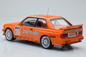 BMW M3 E30 Jagermeister #20 W. Gardner DTM Nurburgring 1992 IXO 1:18 18RMC082B Metall – Bild 5 von 6
