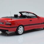 BMW M3 E36 Cabriolet Rot Otto 1:18 - image 2 of 6