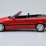 BMW M3 E36 Cabriolet Rot Otto 1:18 - image 3 of 6