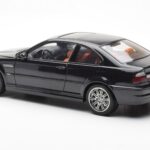 BMW M3 E46 Schwarz AUTOart 1:18 - image 7 of 8