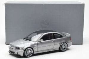BMW M3 E46 CSL Grau Kyosho 1:18 80430302734 Metall – Bild 8 von 8