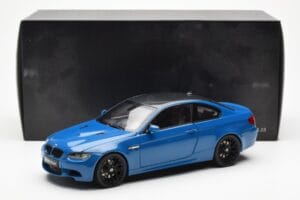 BMW M3 E92 Laguna Seca Blue Kyosho 1:18 08734LBL Metall – Bild 8 von 8