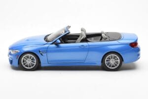 BMW M4 F83 Cabriolet Yas Marina Blau Paragon 1:18 80432339612 Metall – Bild 4 von 8