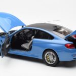 BMW M4 F82 Yas Marina Blau Paragon 1:18 - image 5 of 8