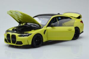 BMW M4 G82 Gelb Händler Edition Minichamps 1:18 80435A51949 Metall – Bild 2 von 8