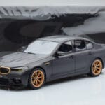 BMW M5 CS F90 Frozen Brands Hatch Grau GT Spirit 1:18 - image 5 of 5