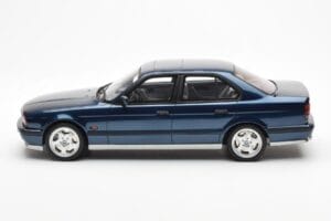 BMW M5 E34 Blau Metallic Otto 1:18 OT576 Resin – Bild 3 von 6