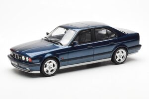 BMW M5 E34 Blau Metallic Otto 1:18