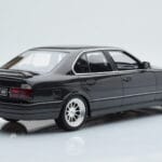 BMW M5 E34 Hartge Schwarz Otto 1:18 - image 5 of 6