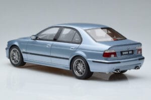 BMW M5 E39 Silverwater Blau Otto 1:18 OT554 Resin – Bild 5 von 6