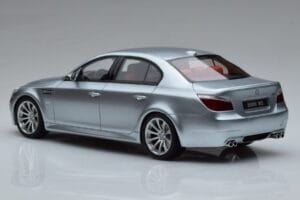 BMW M5 E60 Silber Otto 1:18 OT426 Resin – Bild 5 von 6