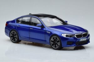 BMW M5 F90 Marina Bay Blau Norev 1:18 80432454783 Metall – Bild 5 von 7