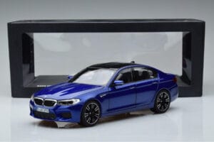 BMW M5 F90 Marina Bay Blau Norev 1:18 80432454783 Metall – Bild 7 von 7