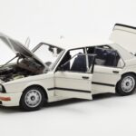 BMW M535i E28 Alpine Weiss AUTOart 1:18 - image 2 of 10