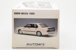 BMW M535i E28 Alpine Weiss AUTOart 1:18 75161 Metall – Bild 8 von 10