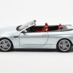 BMW M6 F12 Cabriolet Silverstone Silber II Paragon 1:18 - image 4 of 8