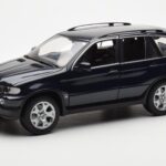 BMW X5 4.4i E53 Dunkel Blau Kyosho 1:18