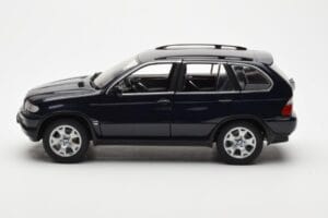 BMW X5 4.4i E53 Dunkel Blau Kyosho 1:18 08521DB Metall – Bild 4 von 8