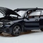 BMW X5 G05 Blau Norev 1:18 183283 Metall - image 2 of 7