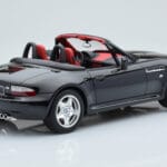 BMW Z3 M E36/7 Roadster Schwarz Otto 1:18 - image 2 of 5