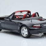 BMW Z3 M E36/7 Roadster Schwarz Otto 1:18 - image 4 of 5
