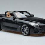 BMW Z4 G29 Schwarz Metallic Norev 1:18 183272 Metall - image 5 of 7