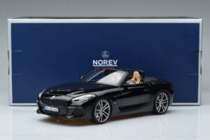 BMW Z4 G29 Schwarz Metallic Norev 1:18 183272 Metall – Bild 7 von 7