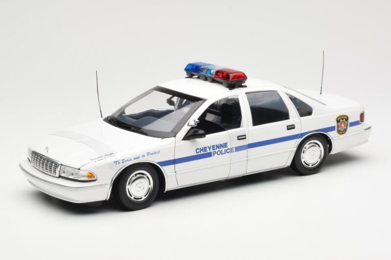 Chevrolet Caprice Cheyenne Polizei UT Models 1:18