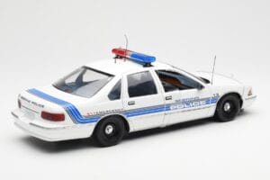 Chevrolet Caprice Sebring Polizei UT Models 1:18 21029 Metall – Bild 2 von 6