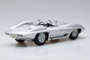 Chevrolet Corvette C1 Stingray Concept AUTOart 1:18 71000 Metall – Bild 3 von 8