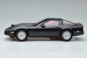 Chevrolet Corvette C4 Schwarz AUTOart 1:18 71242 Metall – Bild 5 von 8