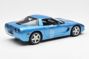 Chevrolet Corvette C5 Blau Metallic UT Models 1:18 21004 Metall – Bild 2 von 6