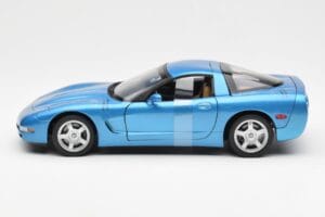Chevrolet Corvette C5 Blau Metallic UT Models 1:18 21004 Metall – Bild 3 von 6