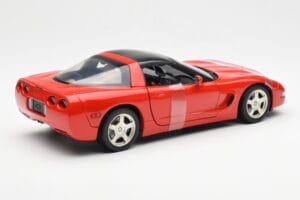 Chevrolet Corvette C5 Hardtop Rot UT Models 1:18 21041 Metall – Bild 2 von 6