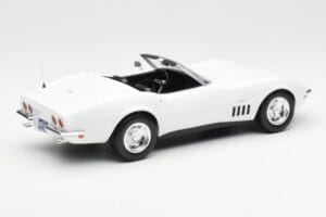Chevrolet Corvette C3 Cabriolet Can-Am Weiss Norev 1:18 189038 Metall – Bild 2 von 6