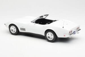Chevrolet Corvette C3 Cabriolet Can-Am Weiss Norev 1:18 189038 Metall – Bild 5 von 6