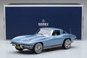 Chevrolet Corvette C2 Sting Ray Blau Norev 1:18 189050 Metall – Bild 6 von 6