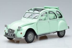 Citroen 2CV 6 Club Grün Norev 1:18 181486 Metall