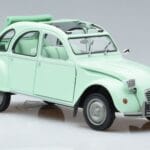 Citroen 2CV 6 Club Grün Norev 1:18 181486 Metall - image 5 of 7