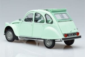 Citroen 2CV 6 Club Grün Norev 1:18 181486 Metall – Bild 6 von 7
