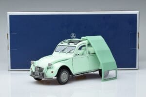 Citroen 2CV 6 Club Grün Norev 1:18 181486 Metall – Bild 7 von 7