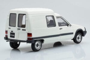 Citroen C15 E Weiss Otto 1:18 OT956B Resin – Bild 2 von 6