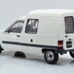 Citroen C15 E Weiss Otto 1:18 - image 4 of 6