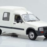 Citroen C15 E Weiss Otto 1:18 - image 5 of 6