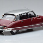 Citroen DS23 Pallas Rot Norev 1:18 - image 3 of 7