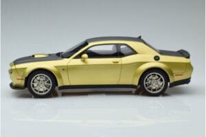 Dodge Challenger R/T Scat Pack Widebody 50. Jubiläum GT Spirit 1:18 GT411 Resin – Bild 3 von 6
